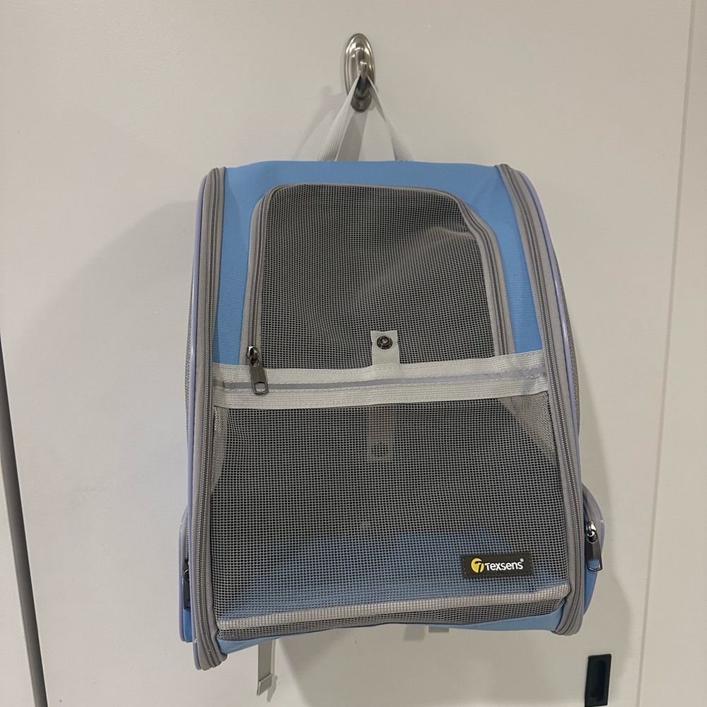 Texsens Blue Pet Carrier Backpack NEW
